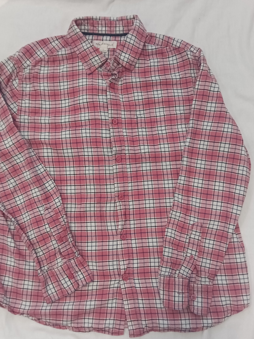 Aeropostale Men’s Pink & White Plaid Button-Down Shirt